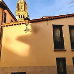 La Casa De Tentenecio Δωμάτια σε οικογενειακή κατοικία *